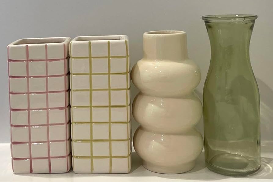 スリコ　フラワーベース Amazon.co.jp: ノーブランド品 3COINSタイルフラワーベースス